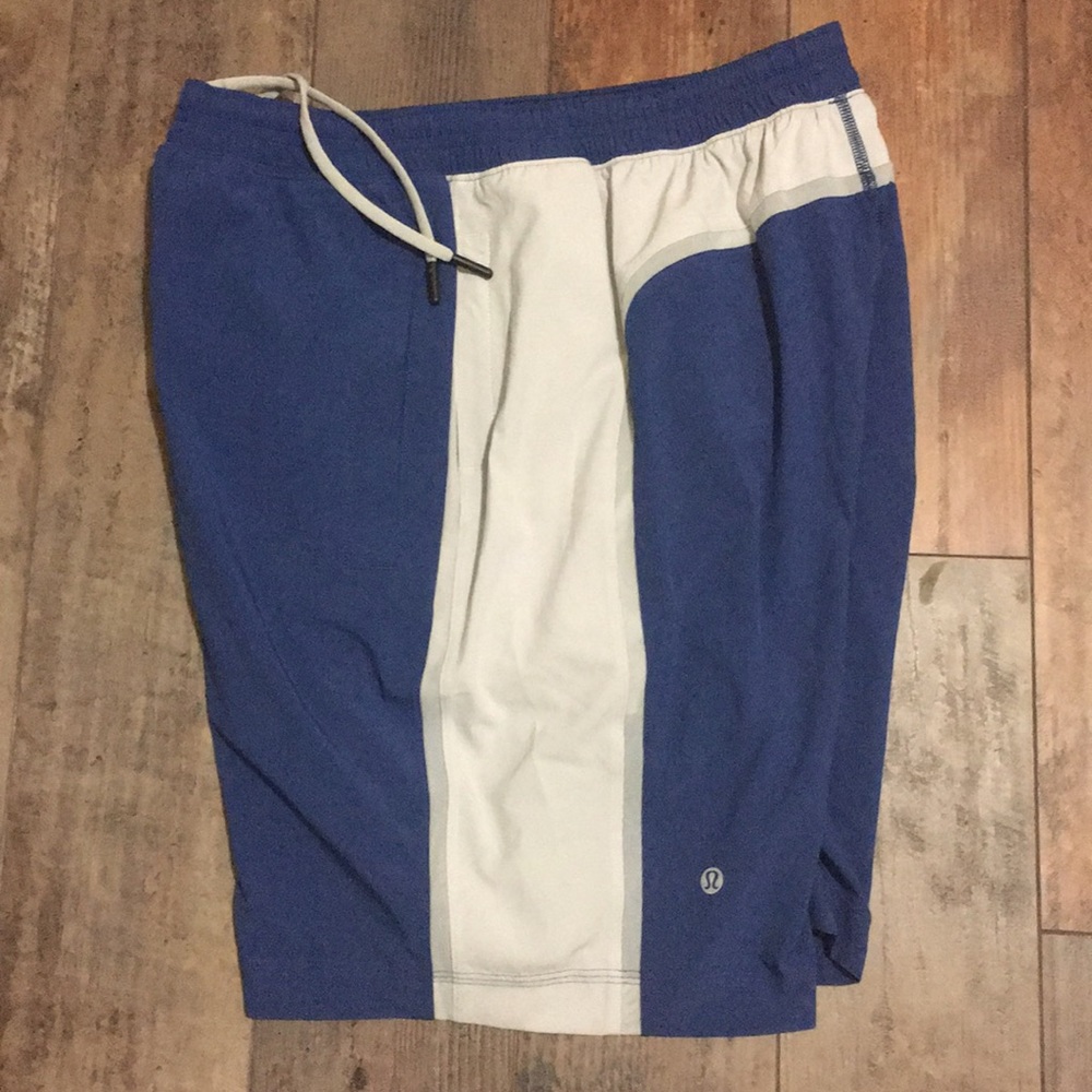 Lululemon Pace Breaker short 9” with liner